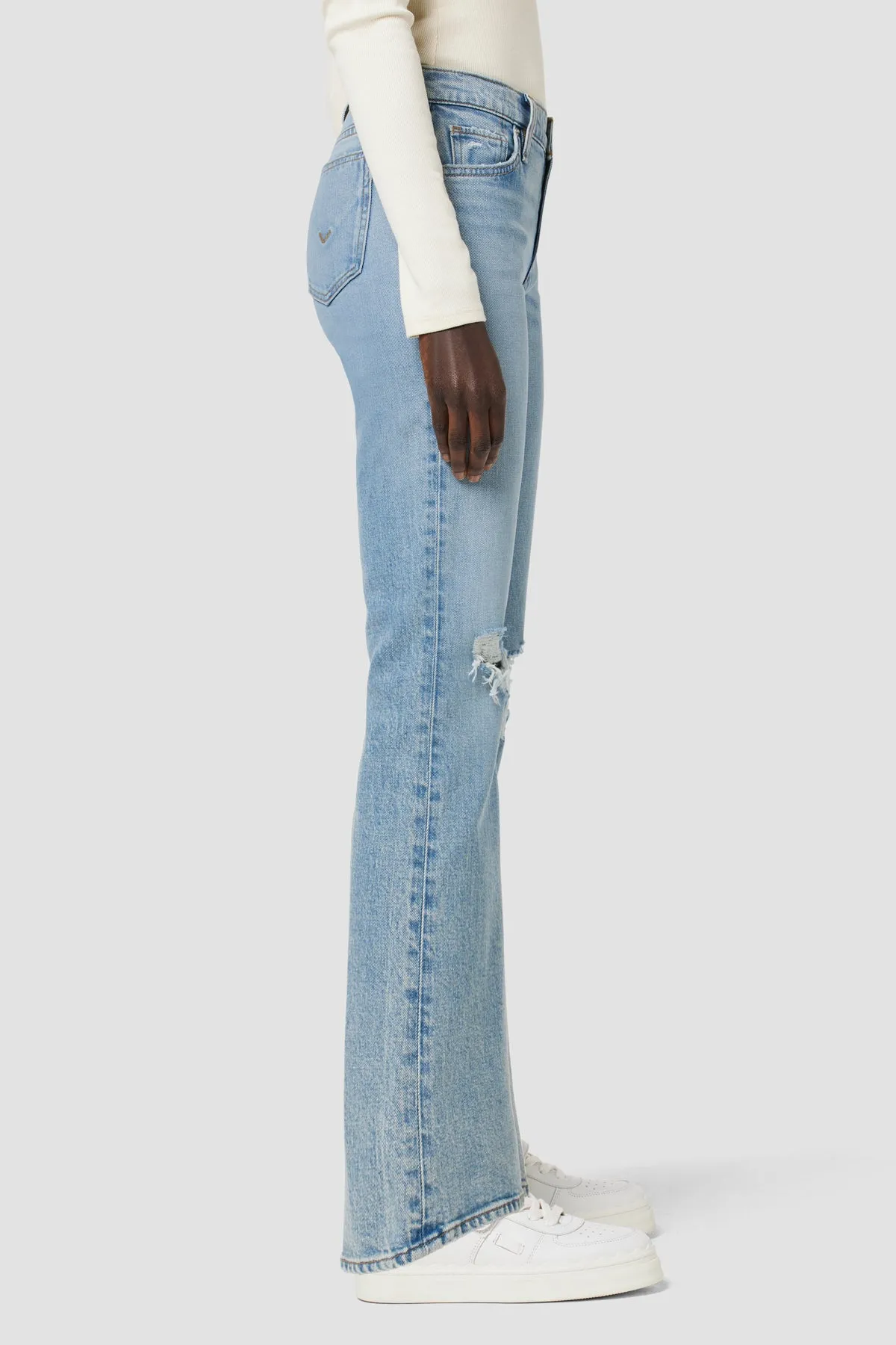 Farrah Mid-Rise Barefoot Bootcut Jean