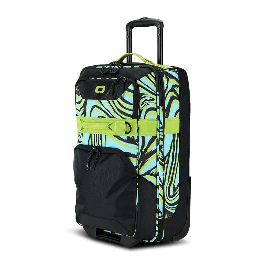 Ogio Alpha Layover Rolling Suitcase/Luggage